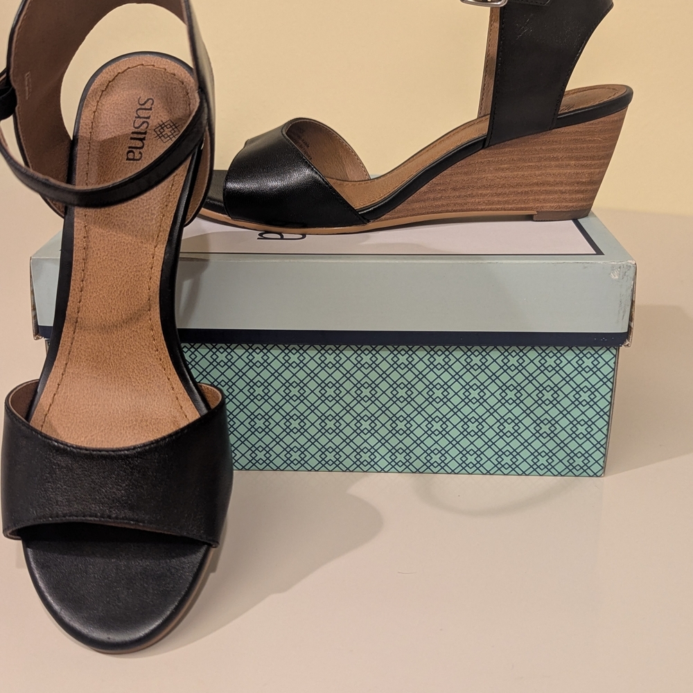 new! Black Wedge Sandals for Women sz 6.5